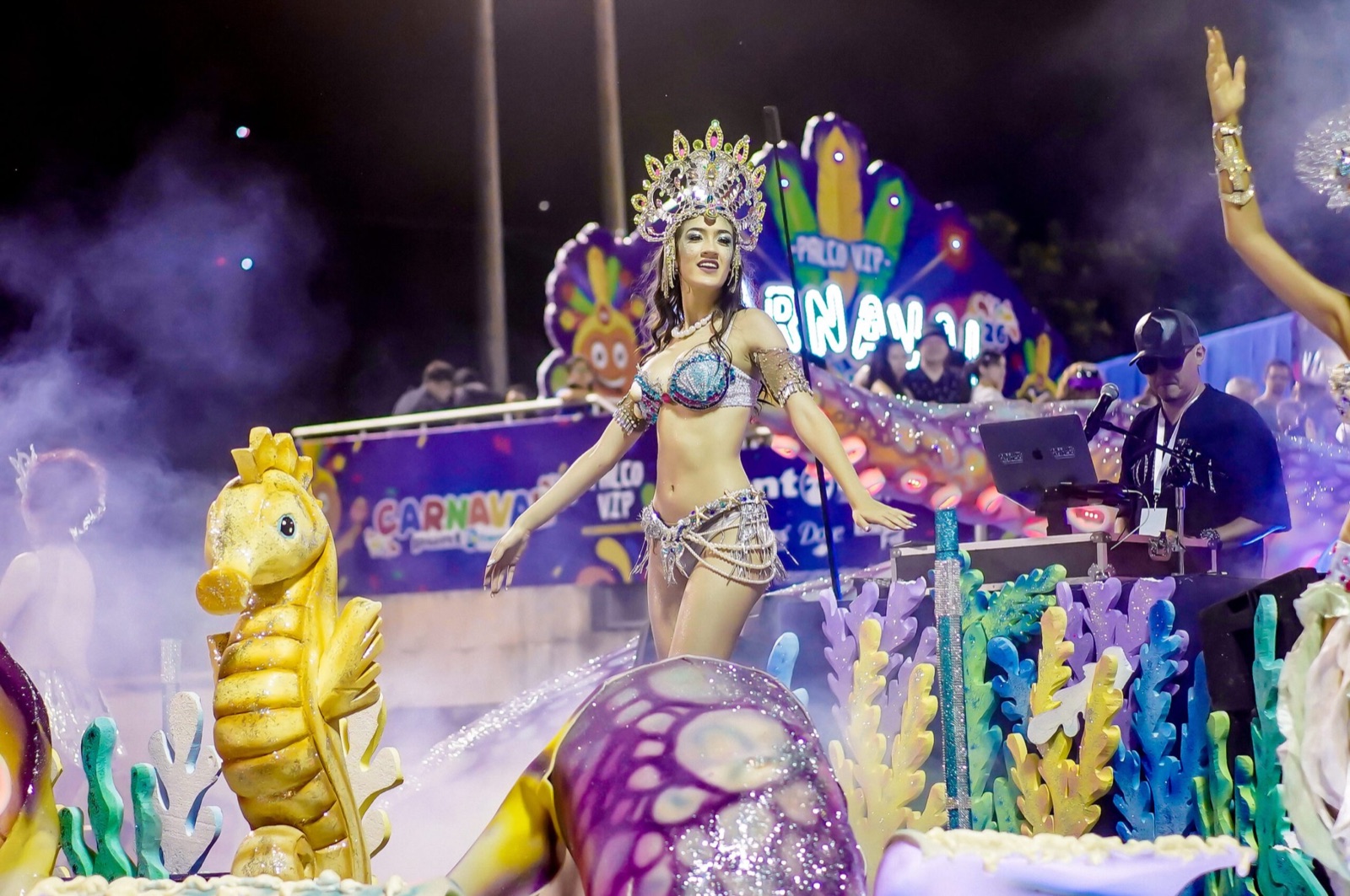 Desfile y espectáculo